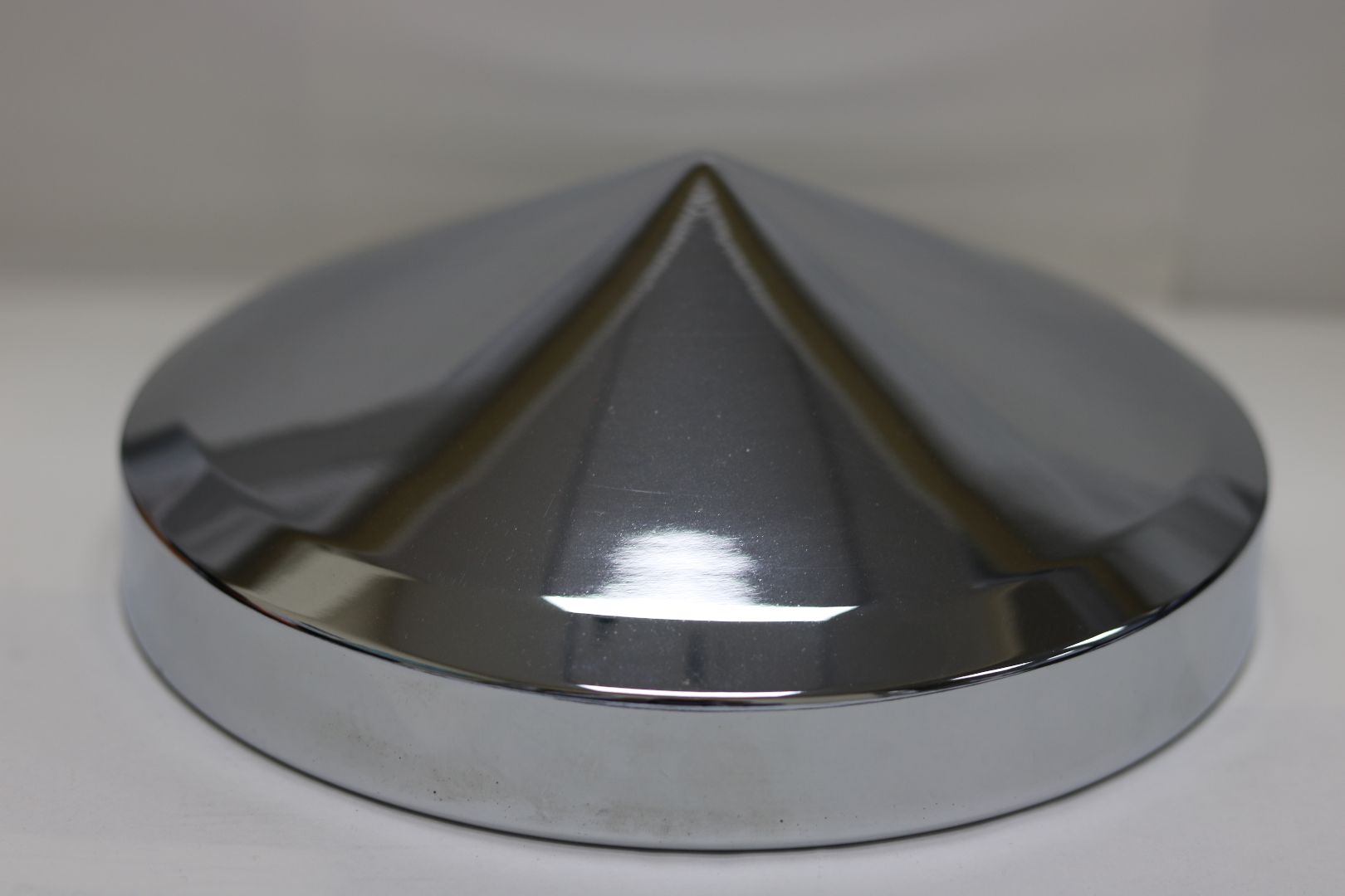 Hub Cap Rear 8