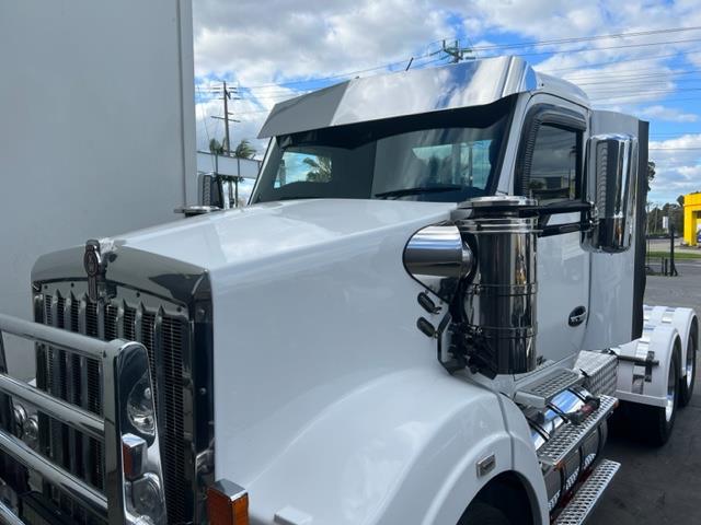 thumbnail image 2 of TTS Small Chrome Dash Gauge Surround – No Visor, Fits Kenworth, Possibly HQ/HJ/GTS 2 of 4