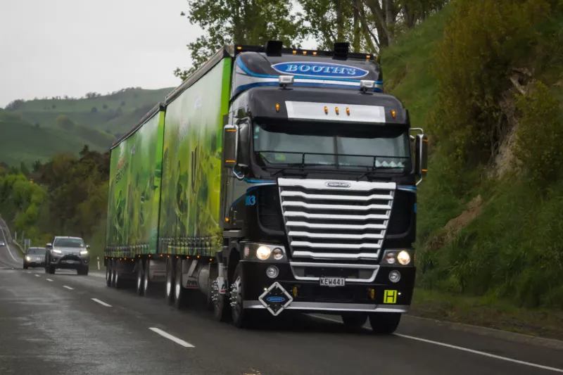 Classic Freightliner Trucks – Built to Last, Ready for a Comeback