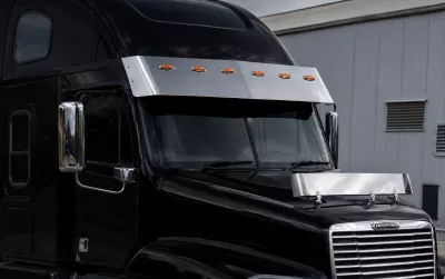 Freightliiner Coronado 17